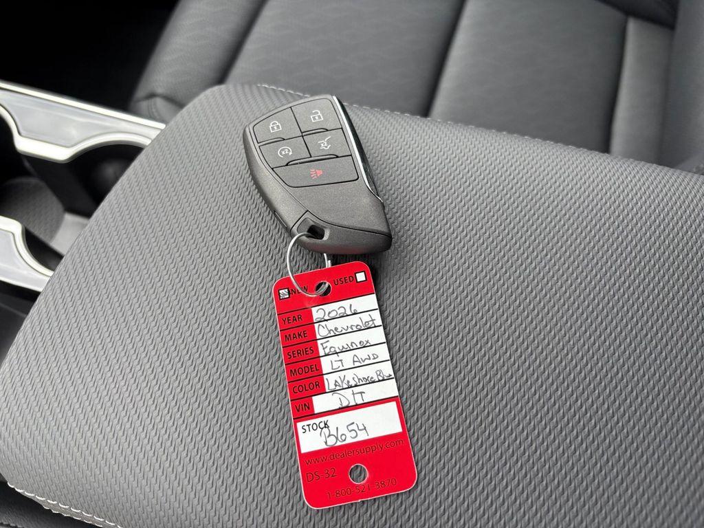 new 2026 Chevrolet Equinox car, priced at $34,354