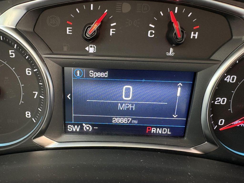 used 2024 Chevrolet Equinox car, priced at $26,289