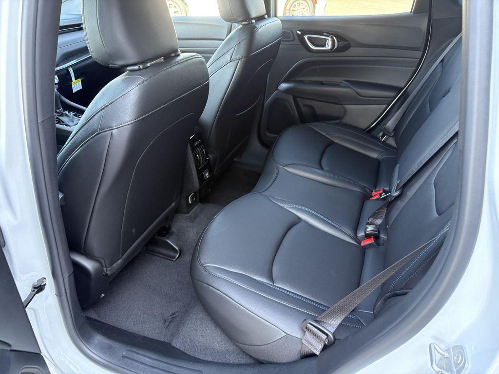 new 2025 Jeep Compass car, priced at $34,996