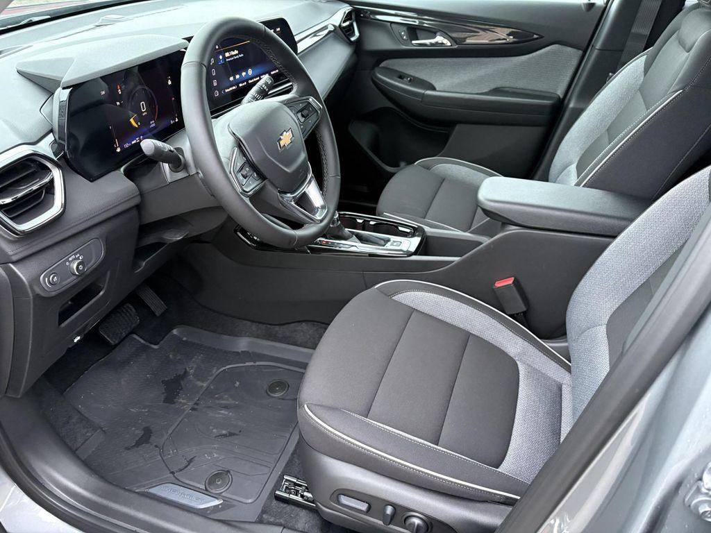 new 2026 Chevrolet TrailBlazer car, priced at $30,375