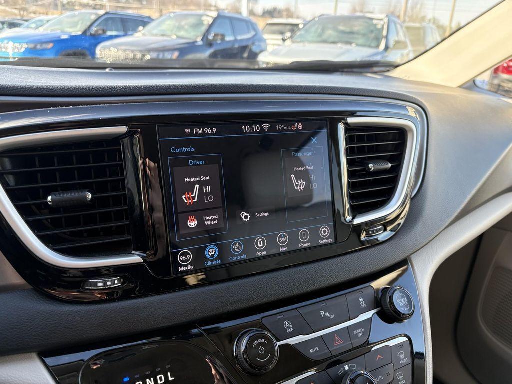 used 2020 Chrysler Pacifica car, priced at $19,489