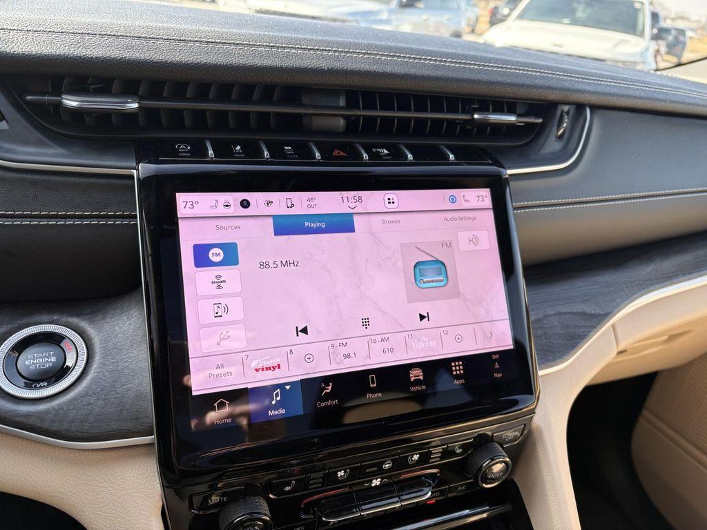 used 2024 Jeep Grand Cherokee car, priced at $38,489