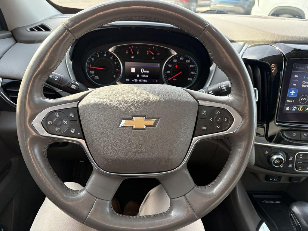 used 2021 Chevrolet Traverse car, priced at $31,468