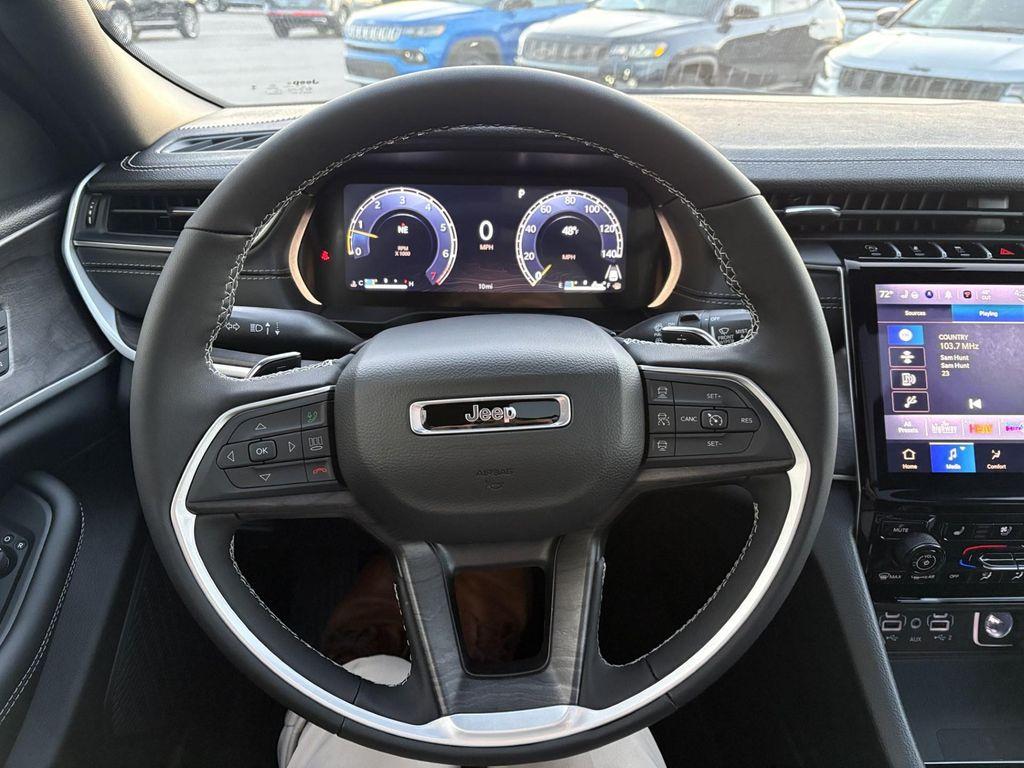 new 2025 Jeep Grand Cherokee L car, priced at $49,995