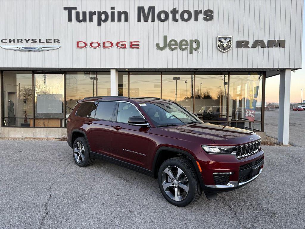 new 2025 Jeep Grand Cherokee L car, priced at $49,995
