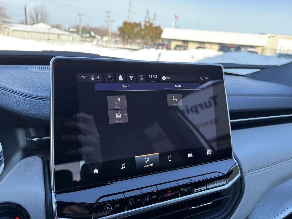 used 2024 Jeep Compass car, priced at $25,989