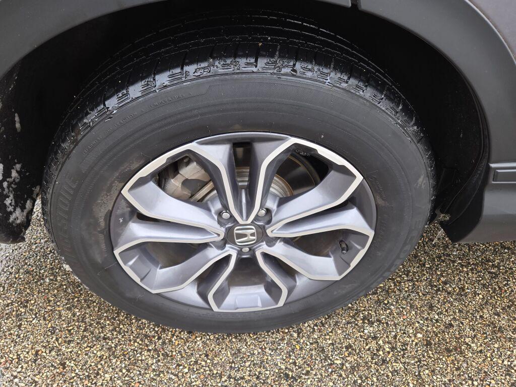 used 2022 Honda CR-V car, priced at $28,000