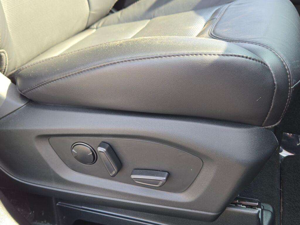 used 2023 Ford Explorer car, priced at $37,412