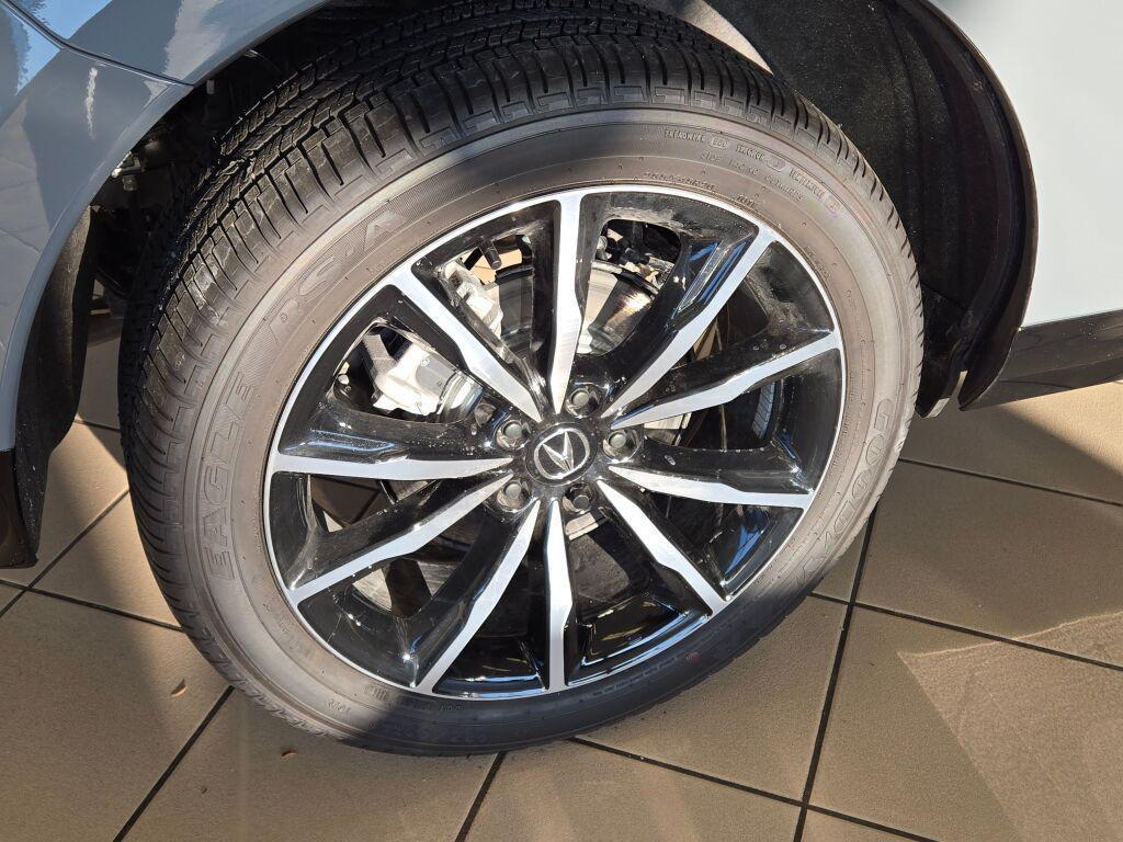 new 2025 Acura RDX car, priced at $56,400