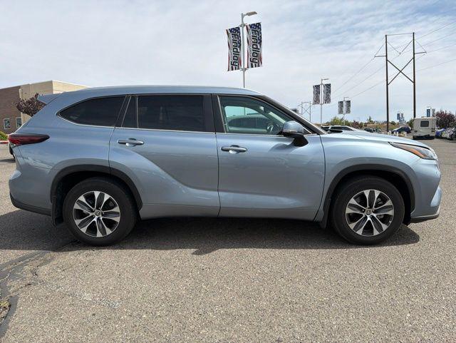 used 2024 Toyota Highlander car, priced at $41,574