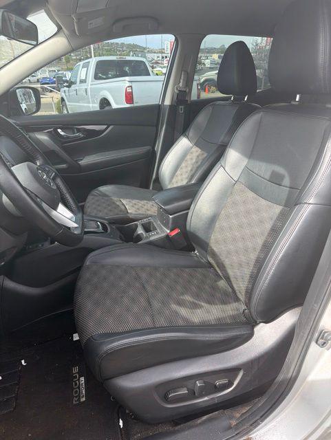 used 2022 Nissan Rogue Sport car, priced at $21,874