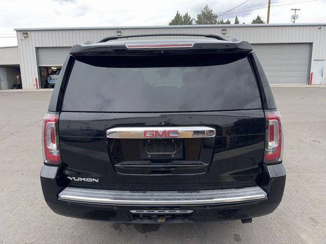 used 2016 GMC Yukon car, priced at $25,864