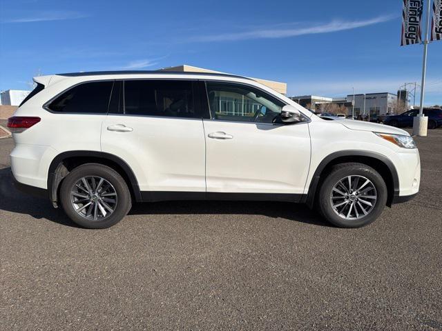 used 2019 Toyota Highlander car, priced at $26,874