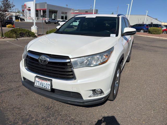 used 2016 Toyota Highlander car, priced at $22,075