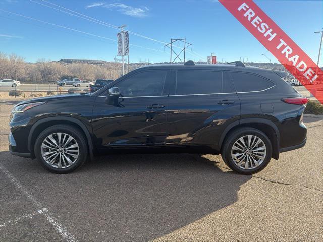 used 2020 Toyota Highlander car, priced at $32,874