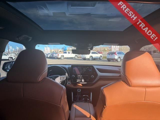 used 2020 Toyota Highlander car, priced at $32,874