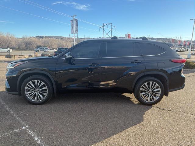 used 2020 Toyota Highlander car, priced at $32,874