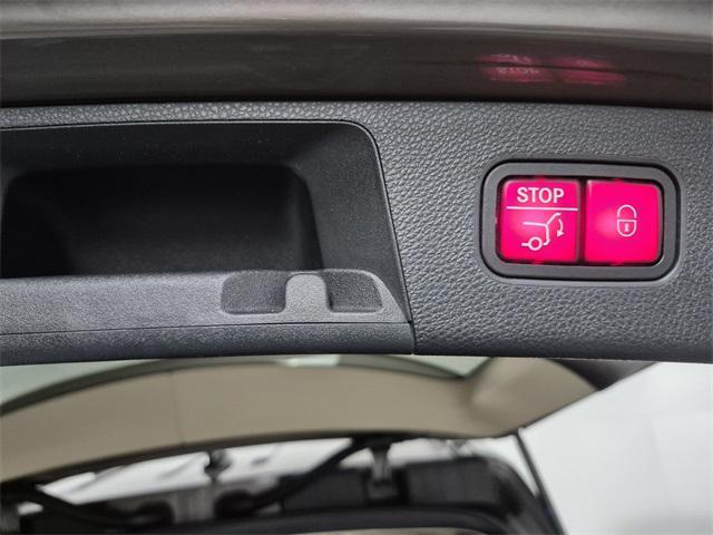 used 2014 Mercedes-Benz GLK-Class car, priced at $13,574