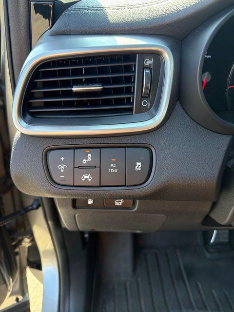 used 2019 Kia Sorento car, priced at $21,369