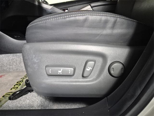 used 2015 Toyota Prius car, priced at $14,221