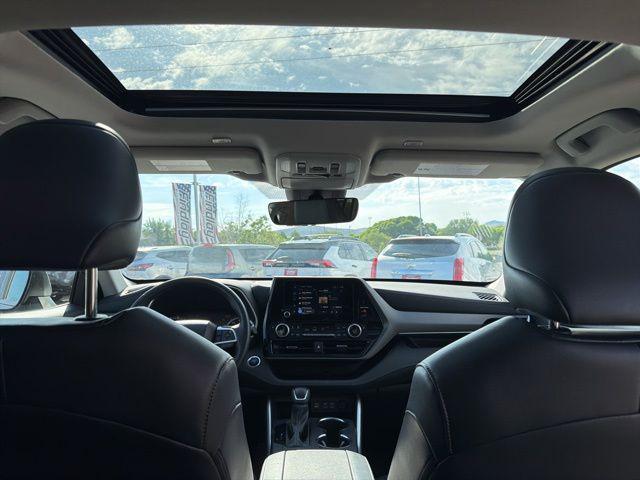 used 2025 Toyota Highlander car, priced at $43,874