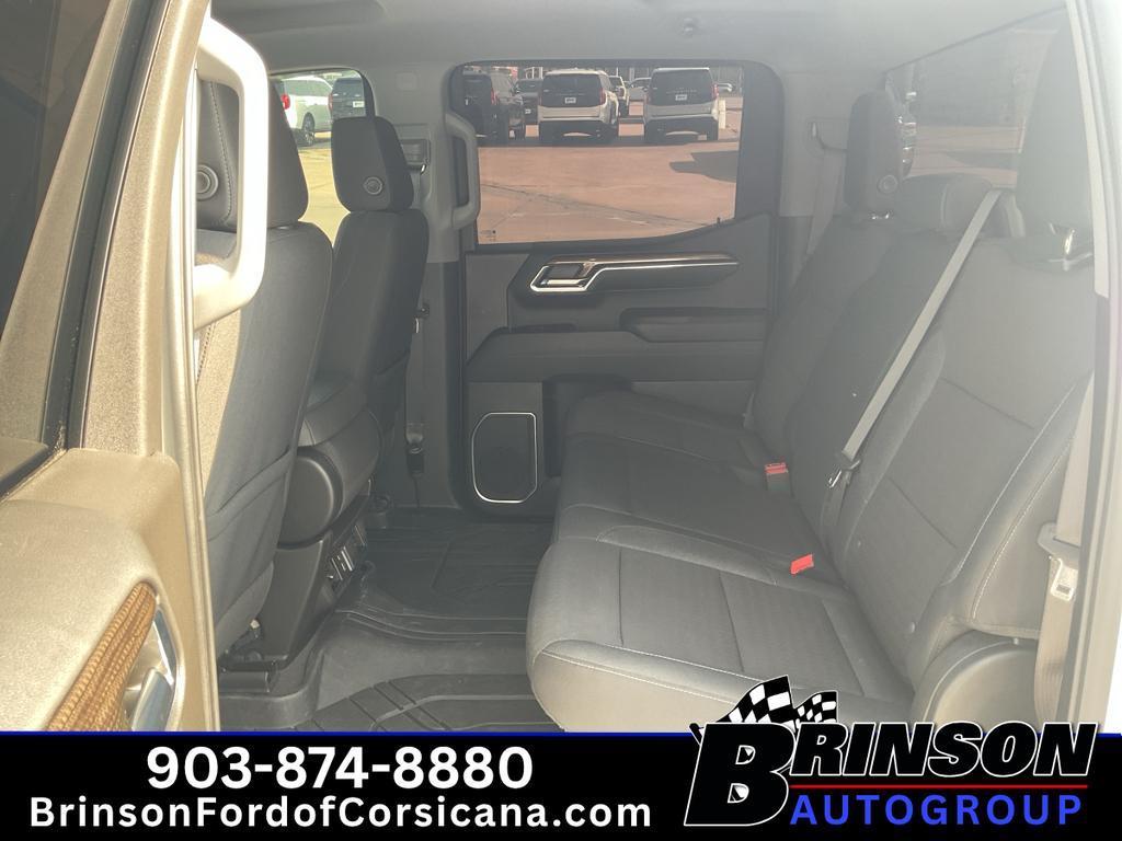used 2024 Chevrolet Silverado 1500 car, priced at $29,990