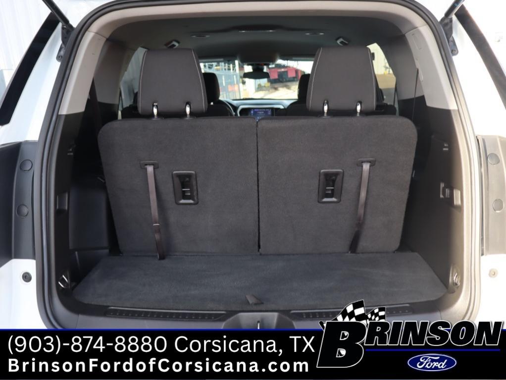 used 2023 GMC Acadia car, priced at $25,990