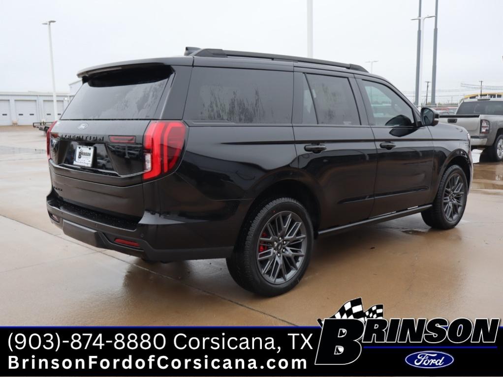 new 2025 Ford Expedition car, priced at $76,969