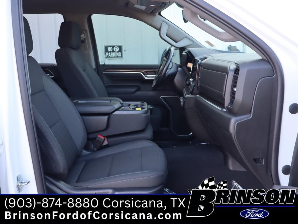 used 2022 Chevrolet Silverado 1500 car, priced at $33,990