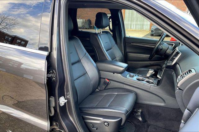 used 2017 Jeep Grand Cherokee car, priced at $24,555
