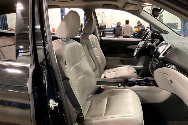 used 2016 Honda Pilot car, priced at $16,558