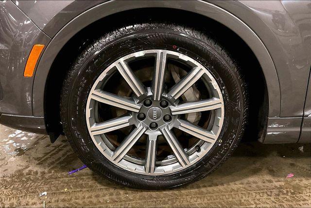 used 2018 Audi Q7 car, priced at $25,228