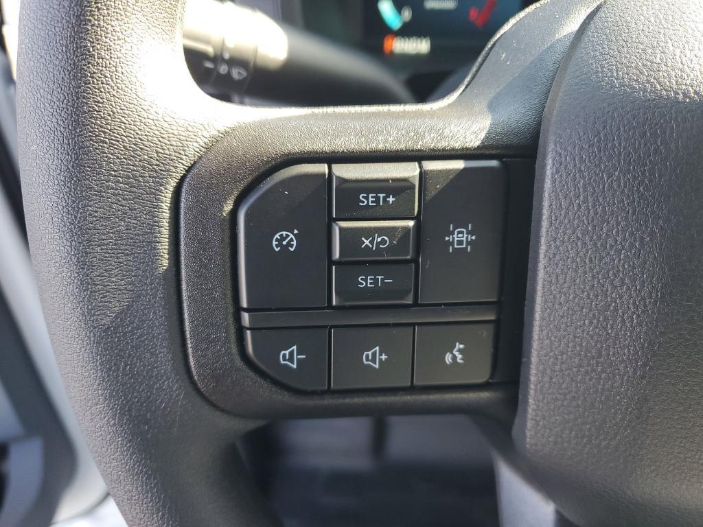 new 2025 Ford F-150 car, priced at $46,016