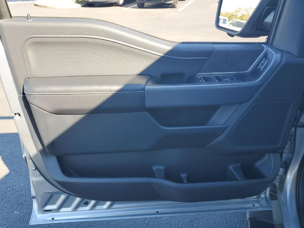 new 2025 Ford F-150 car, priced at $51,288