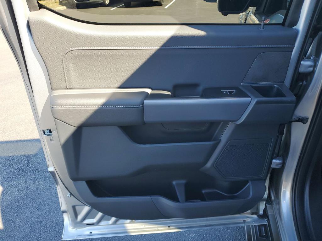 new 2025 Ford F-150 car, priced at $51,288