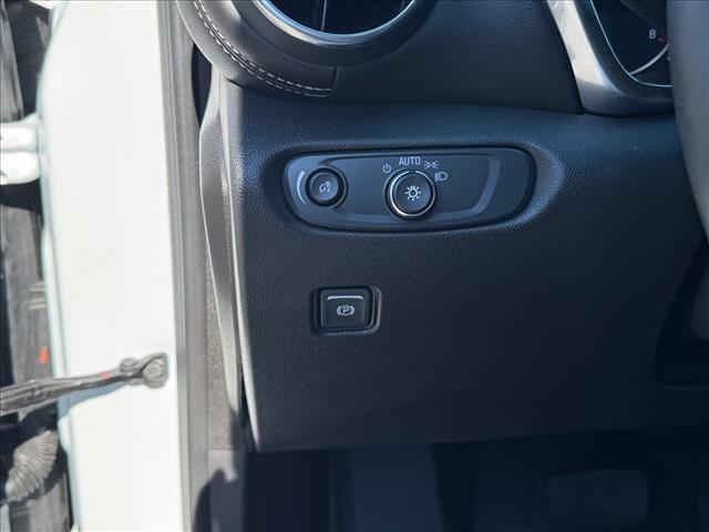 used 2024 Chevrolet Blazer car, priced at $32,997