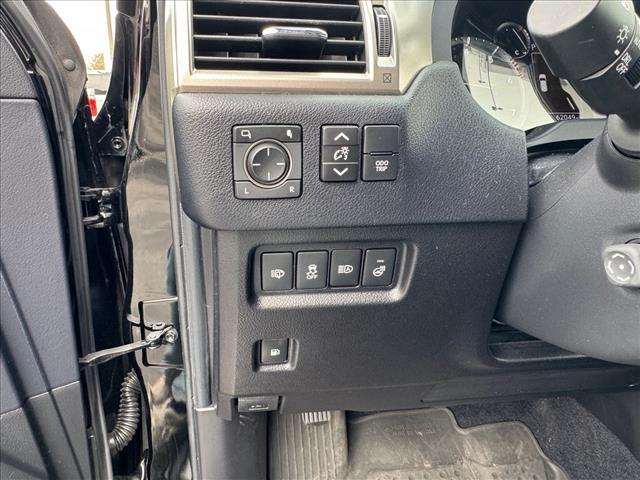 used 2021 Lexus GX 460 car, priced at $43,987