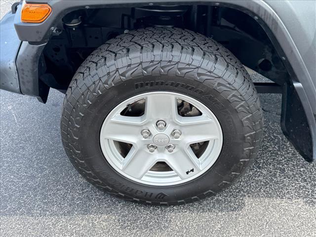 used 2020 Jeep Gladiator car, priced at $25,997