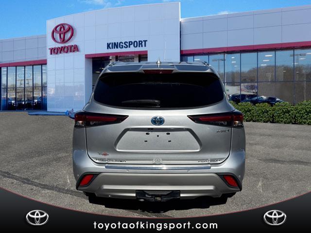 used 2024 Toyota Highlander Hybrid car, priced at $46,667