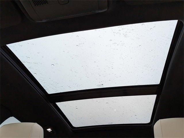 used 2024 Cadillac XT5 car, priced at $35,495