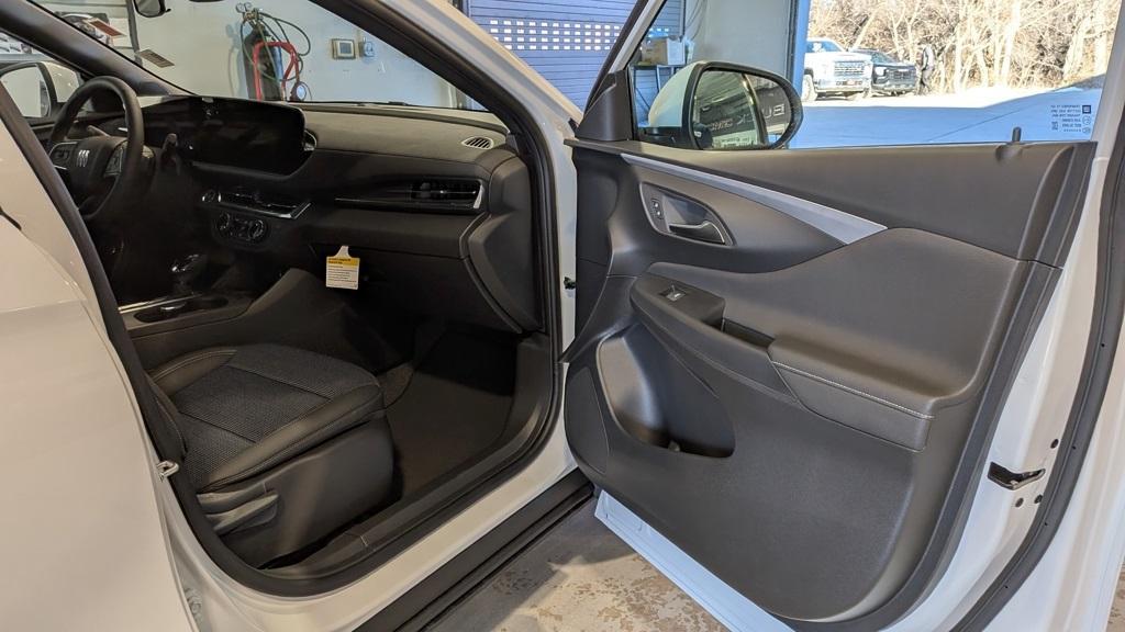 new 2026 Buick Envista car, priced at $28,470