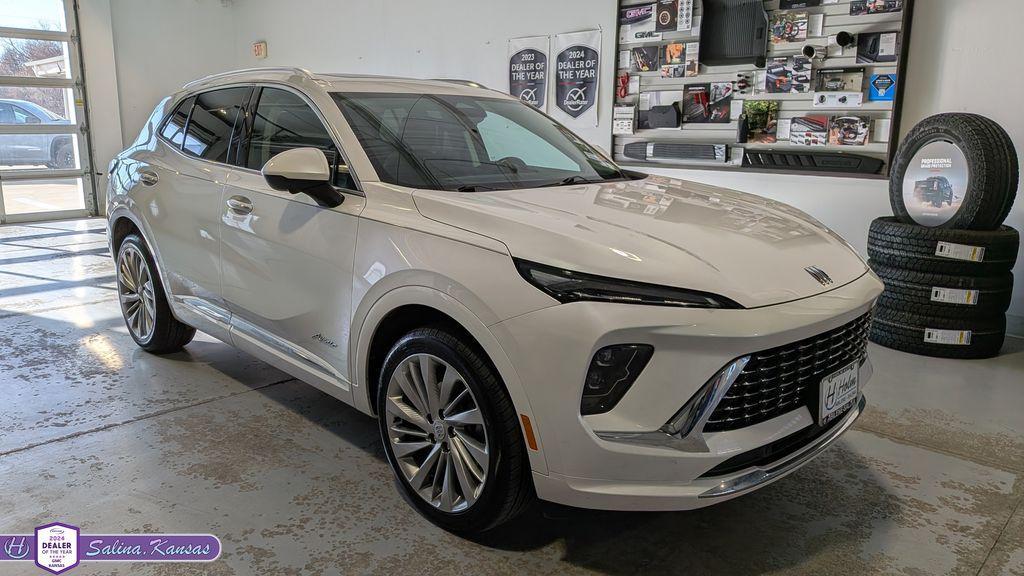 used 2024 Buick Envision car, priced at $37,998