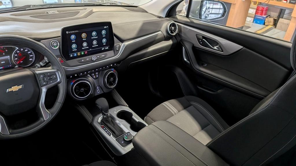 used 2025 Chevrolet Blazer car, priced at $30,498
