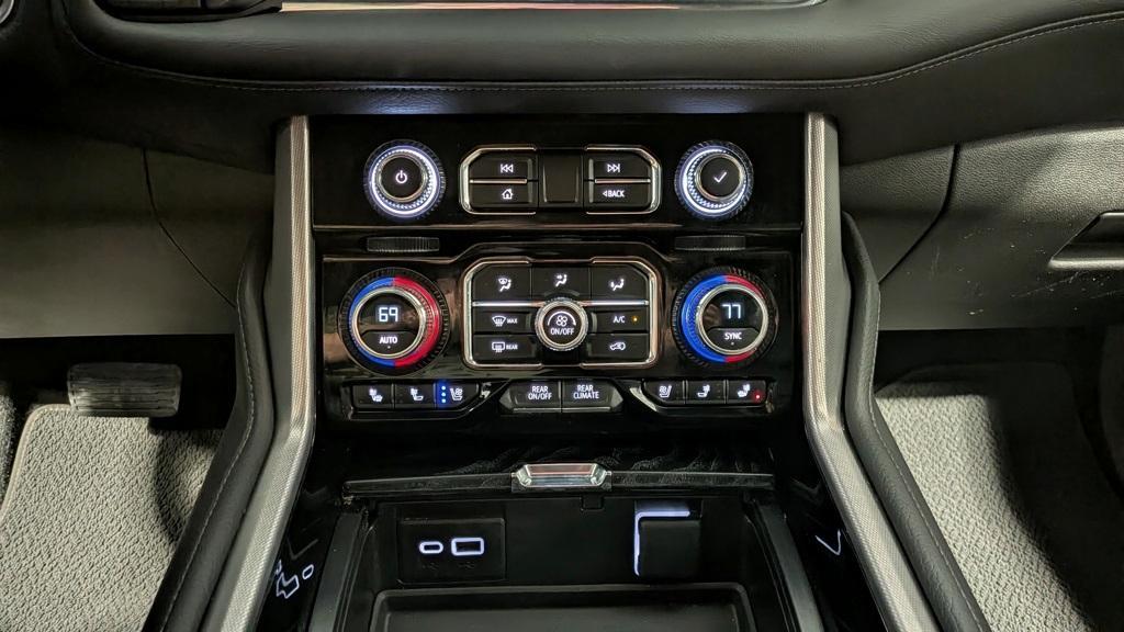 used 2023 GMC Yukon car, priced at $59,992