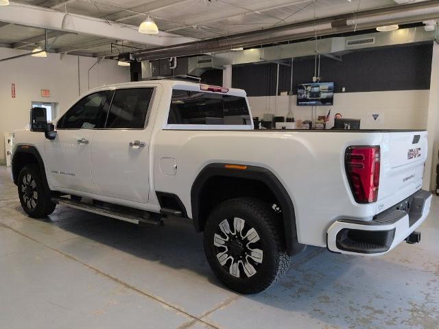 used 2025 GMC Sierra 2500 car, priced at $73,999