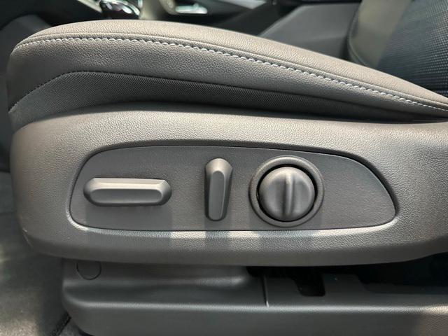 new 2025 Buick Envista car, priced at $27,665