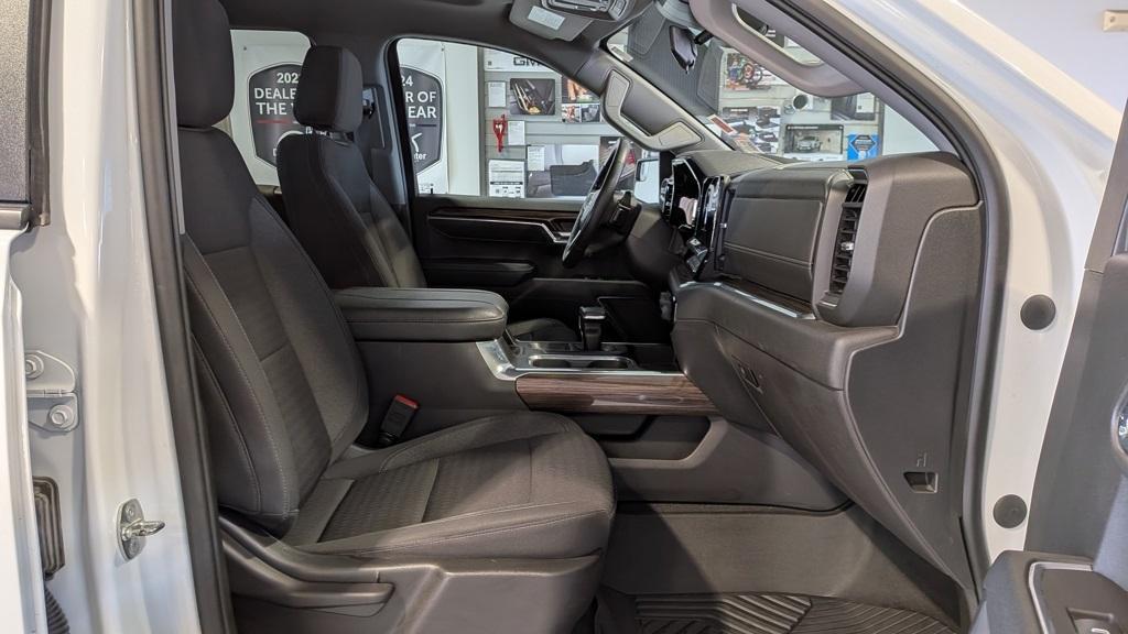 used 2023 Chevrolet Silverado 1500 car, priced at $42,999