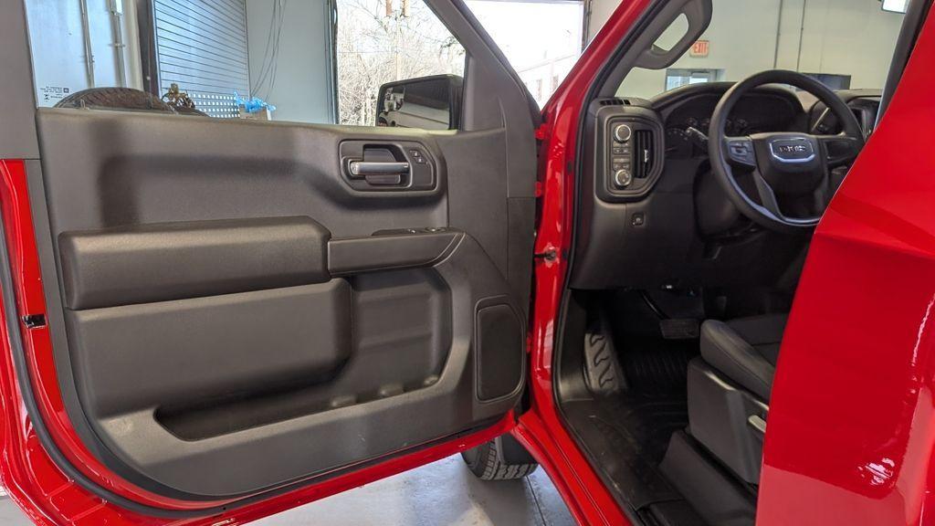 new 2026 GMC Sierra 1500 car, priced at $49,920