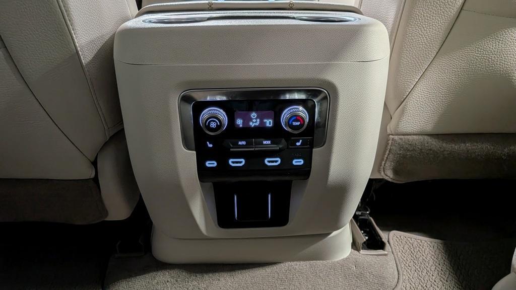 used 2024 GMC Yukon car, priced at $66,998