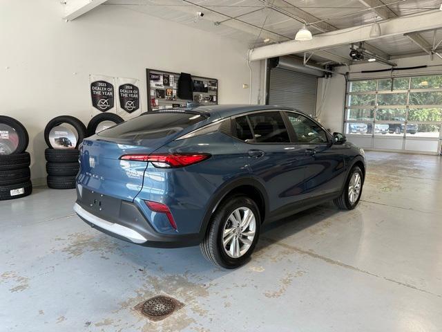 new 2025 Buick Envista car, priced at $27,665